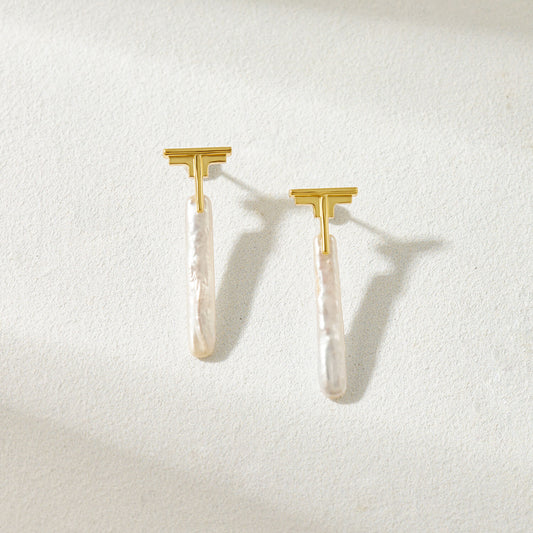 Quiet Luxury Pearl Drop Earrings